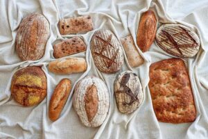 epub_Bittmans-NYT-Bread-Lead_800x800_webp.jpg