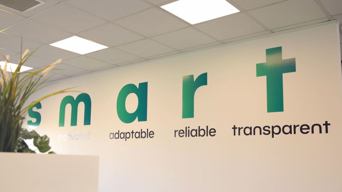 0_CFR_NJL_040526smartp_01JPG.jpg