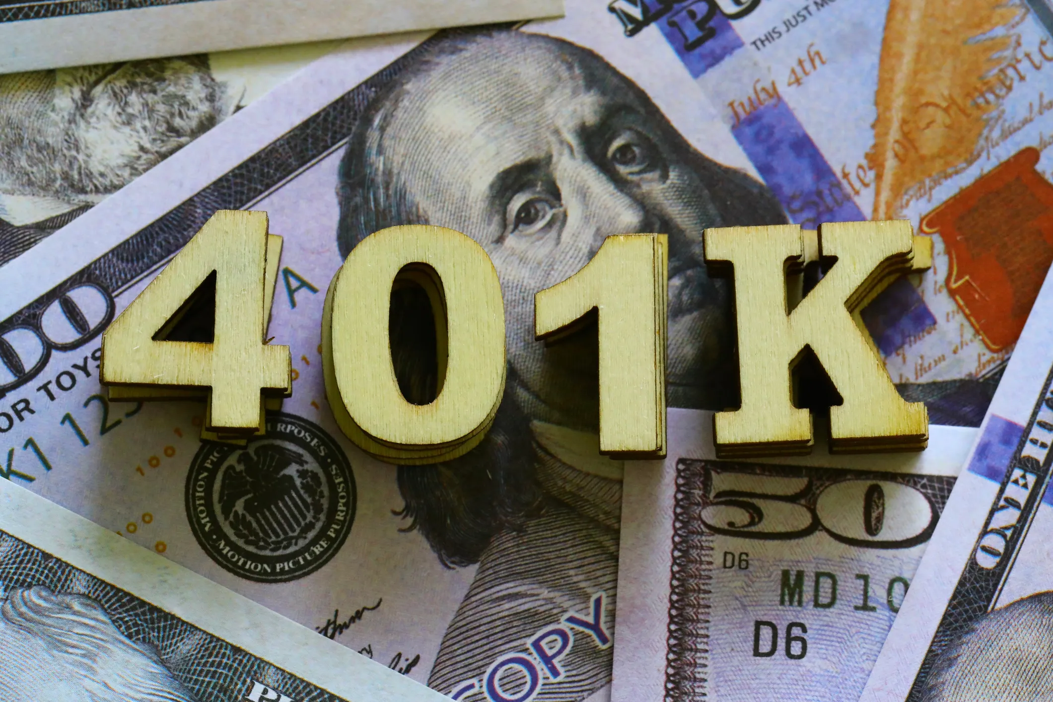 Explainer-Lost-401k-Database.jpg
