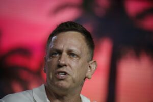 peter-thiel-who-famously-fired-elon-musk-ceo-paypal.jpg