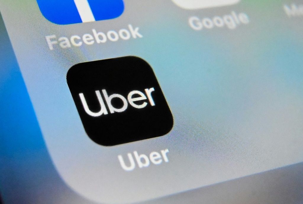 uber-sees-jump-rides-latest-quarter.jpg