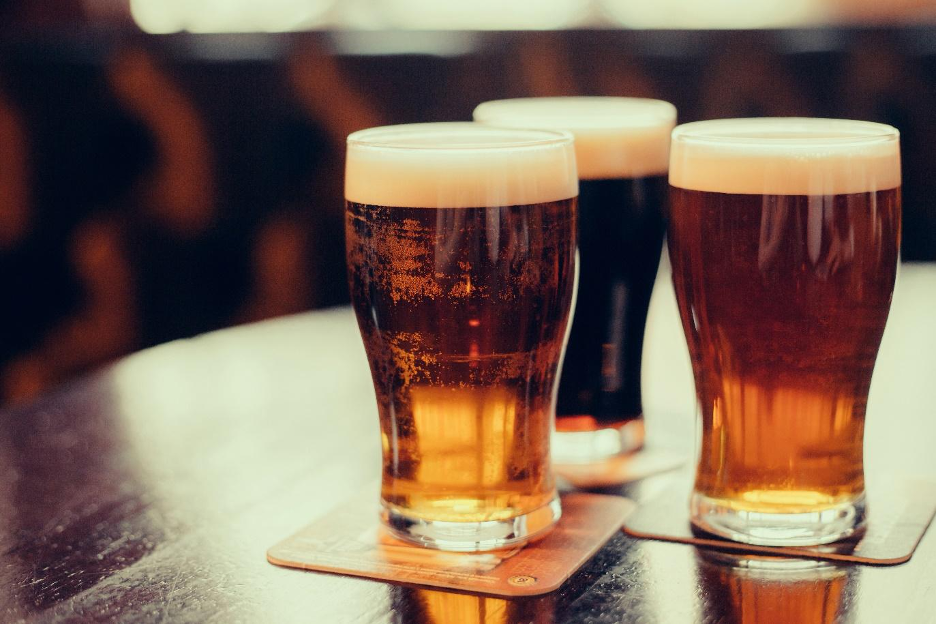 lynch-irish-pub-beer.png